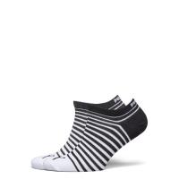 Шкарпетки Puma Unisex Sneaker 2P 101001001-022 чорний, сірий, біл Фото