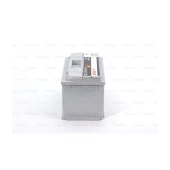 Аккумулятор автомобильный Bosch светодиодная Фото 9