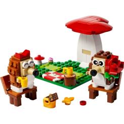 Конструктор LEGO Iconic Романтический пикник ежиков Фото 1