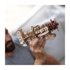 Конструктор Ugears механический 3D Самолет Бешеный Шершень Фото 7