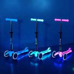 Самокат Micro Mini Deluxe Glow LED Арктичний синій Фото 7
