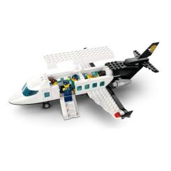 Конструктор LEGO City Аэропорт с самолетом Фото 4