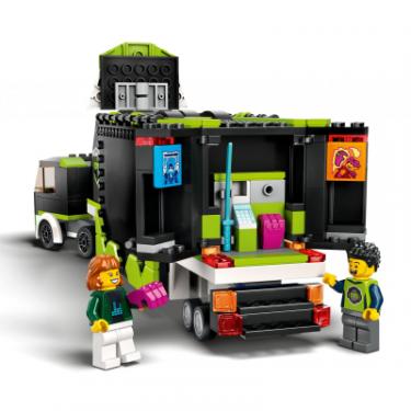 Конструктор LEGO City Вантажівка для ігрового турне 344 деталі Фото 4