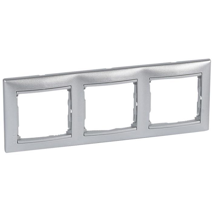 Рамка Legrand 770153 Фото